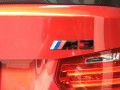 Oryginalny emblemat BMW M3 karbon.jpg