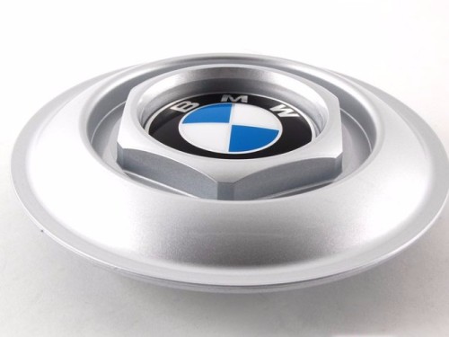 Oryginalny kołpak na felgę aluminiową BMW E31.jpg