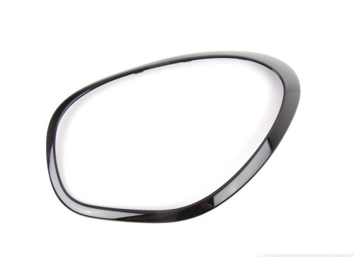 Oryginalna ramka lampy MINI Countryman.jpg