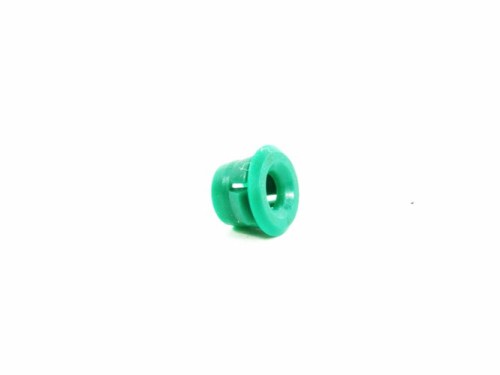 Oryginalna tulejka spinki progu BMW E36 E46.jpg